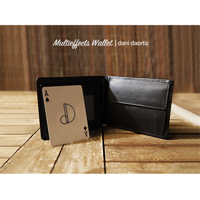 (image for) Multi-Effect Wallet by Dani DaOrtiz